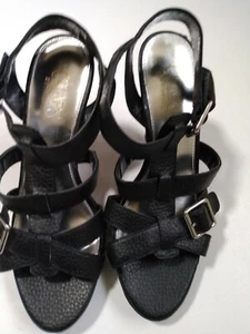 Chaps Shoes Women Size 7 Black Sandal - Picture 1 of 8
