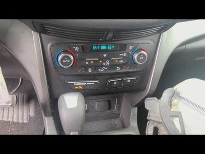 Передний автоматический регулятор температуры 2017 FORD ESCAPE  - Изображение 1 из 4