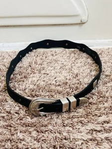 Cinturón Hebilla Vaquero Western Rodeo Cuero Corazón Negro Plateado De Colección 5674 Talla 32 - Imagen 1 de 8