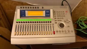 KORG D1600 Multi-Track Recorder MTR MULTI TRACK RECORDER D1600mkⅡJUNK - Picture 1 of 1