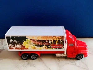 1996 Hot Wheels Hiway Haulers McDonald Very Big Mac Hauler 65743 Red - Picture 1 of 6