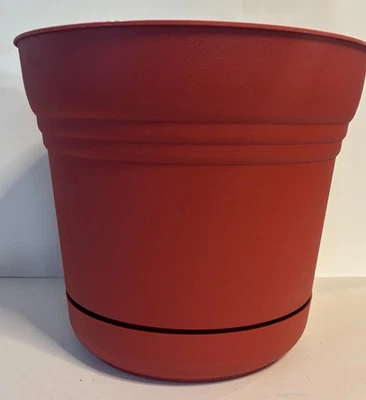 Saturn burnt red planter / NEW Plastic flower pot 9"x 10" inches - Image 1 of 2
