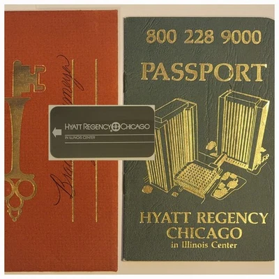 De colección 1986 Hyatt Regency Chicago Hotel Pasaporte, Llave y Sobre Regency Club Foto 1 de 4