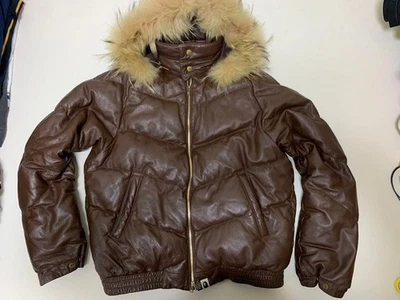 A Bathing Ape 皮革羽绒夹克 L-LL 柔软皮革二手外套 — 第 1/4 张图片
