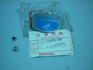Honda Cub 90 CM90 CM91 Front Legshield Emblem Badge FREE POSTAGE geniune NOS - Picture 1 of 6