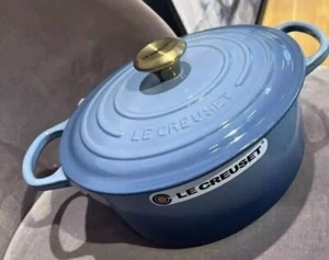 NEW Le Creuset Signature 7.25 Qt. Chambray Blue Round Dutch Oven # 28 FRANCE - Picture 1 of 11
