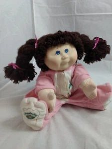 Vintage rosa Hase Kostüm Pyjama auf modernem Kohl Aufnäher Kind Puppe Jakks 2009 - Bild 1 von 9