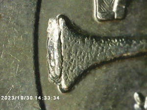 2019 P San Antonio Missions ATB Quarter - Large Die Chip on Spanish Cross - Picture 1 of 4