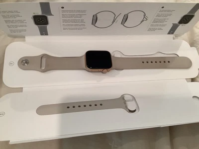 Apple Watch SE 2nd Gen 40mm GPS – Rose Gold – Excellent Condition - Image 1 of 4