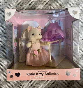 Raro Sylvanian Families Exclusivo de EE. UU. Gato Blanco Bailarina Hermana Figura Limitada - Imagen 1 de 12