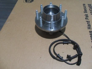 1 OCPTY Wheel Bearing Hub Assembly For Ford Excursion 2000-2002 See Description - Picture 1 of 13