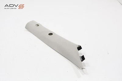 Parabrisas Nissan Armada 2017-2020 lado derecho un pilar moldura cubierta panel OEM Foto 1 de 4