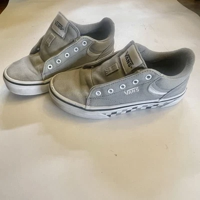 Zapatos bajos VANS Off The Wall jóvenes niños talla 13,5 grises a cuadros negros blancos Foto 1 de 4