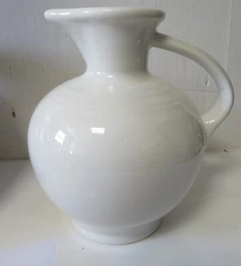 Fiesta Carafe White 60 Oz - Picture 1 of 9