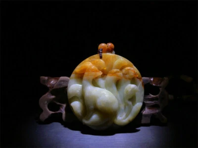 100% Natural Hand-carved Jade Pendant Jadeite Necklace fox & wealth love A503 - Image 1 of 3