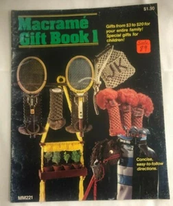 Macrame Gift Pattern Book 1 Coasters, Golf Club Covers Wreath + Many Rare - Picture 1 of 5