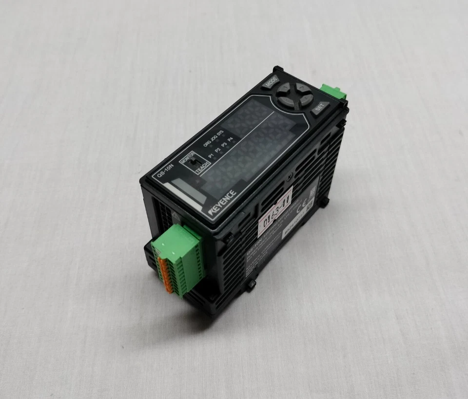 Keyence QS-10N QS10N Stepping Motor Driver Controller Made in Japan - Image 1 of 4