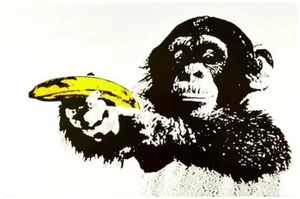 Banksy style Monkey with Banana Gun Pop Art Poster A3 CANVAS PRINT ~ 16" X 12" - Bild 1 von 1
