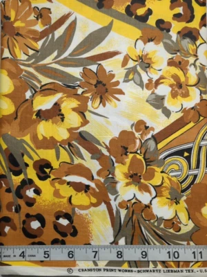 Tela de edredón de costura de algodón Liebman Cranston Schwartz con estampado floral de animales de 1,75 yardas Foto 1 de 3