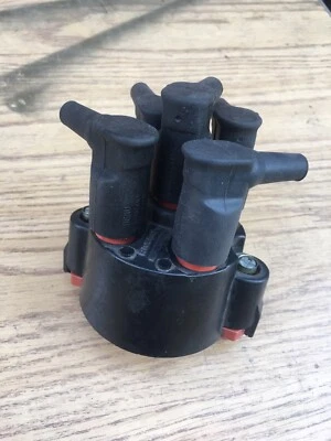 Cable de bujía Porsche 944 Turbo Bosch con tapa de distribuidor Foto 1 de 3