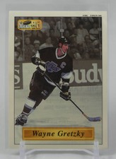 Wayne Gretzky - 1995-96 Bashan Imperial Super Stickers #57