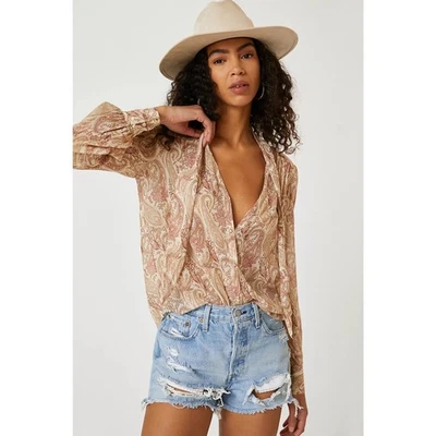 Blusa Paige x Sanderson Of London Seda Cleobelle Paisley Foto 1 de 4