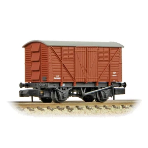 Furgoneta de carne Graham Farish calibre N 373-741C BR 10T BR bauxita (temprano) NUEVA - Imagen 1 de 1