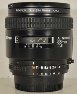 Nikon AF Nikkor 85mm f1.8 Autofokus Objektiv für Nikon F Mount - Bild 1 von 12