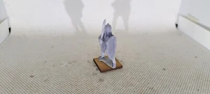 28mm ME: Wood Elf Swordsmen w/ Shield - Type 4 - Picture 1 of 3