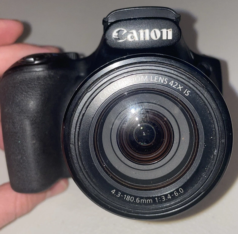 佳能 PowerShot SX520 HS 1600 万像素 数码相机 带电池 无记忆卡 * 阅读 * * — 第 1/4 张图片