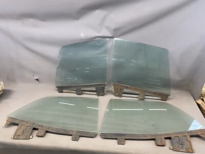 Ford Galaxie LTD Mercury 1969 1970 4 puertas ventana de vidrio derecha izquierda vagón trasero delantero Foto 1 de 4