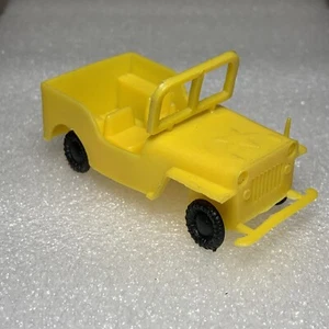 Vintage Plastic Willys Jeep with Fold Down Windshield RARE - Picture 1 of 8