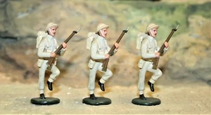 BRITISH INFANTRY WWII, CHARGING 54MM PAINTED METAL ALLOY - Picture 1 of 12