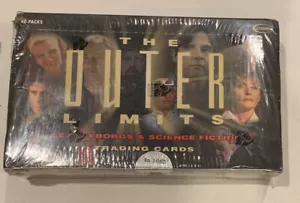 The Outer Limits Sex Cyborgs y Ciencia Ficción SELLADA Caja de Tarjetas Rittenhouse 2003 - Imagen 1 de 3