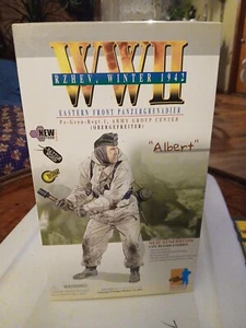 Dragon🐉 1/6 WWII RZHEV,WINTER 1942 German Obergefreiter Albert 70280 LOOK 🔥 - Picture 1 of 13