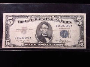 USA $5 1953 A E65283695A # SILVER Certificate BLUE Seal Lincoln Money America - Picture 1 of 3
