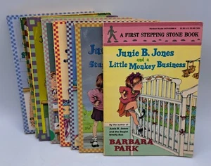 Lot of 8 Junie B Jones by Barbara Park Smell Bus Kids Chapter Books - Picture 1 of 4