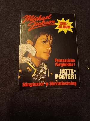 Michael Jackson  - Idolalbum - Swedish Magazine 1984 - Rare - Image 1 of 4