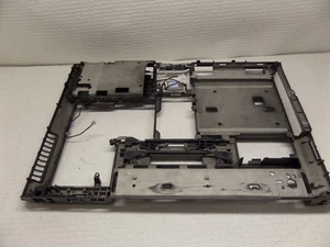 Funda base inferior HP 8460P 8460W 8470P 8470W 642749-001 OEM Win7 pro certificado de autenticidad - Imagen 1 de 2