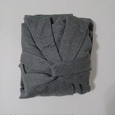 Camiseta Pottery Barn Teen Favorite Jersey Bata con Capucha Grande/Extra Grande Gris Nueva Foto 1 de 4