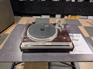 Serviced Pioneer PL-707 full-auto record player with new cartridge - Picture 1 of 10