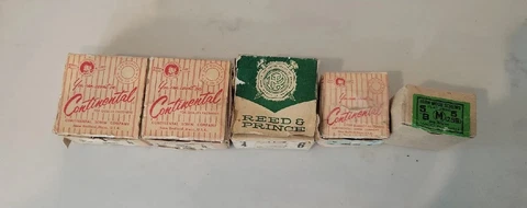 Vintage Wood Screws 1950s Continental - REED and Prince - Circle M  LOT 5 BX OPN Cover
