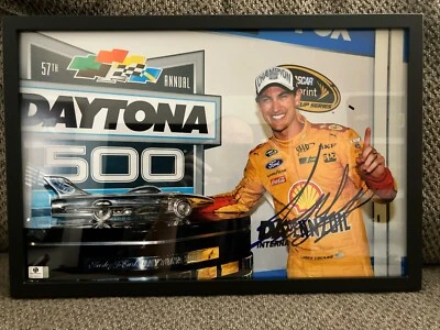 Foto firmada con autógrafo de Joey Logano 11x17 enmarcada NASCAR certificado de autenticidad global Foto 1 de 2