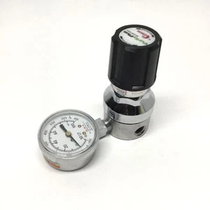 Concoa 3042001-84-000 Gasregler, 3000psi Max Einlass, 0-50psi Ausgang, 1/4" NPT - Bild 1 von 5