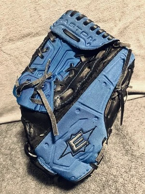 Easton Titan 105 RHT 10.5in Baseball Glove  Blue & Black *GR8 SHAPE* ✅ Out Pics - Image 1 of 4