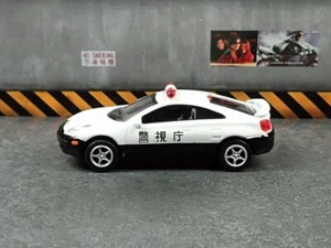 REAL-X / 1:72 Toyota Celica Patrol Car. - Picture 1 of 6