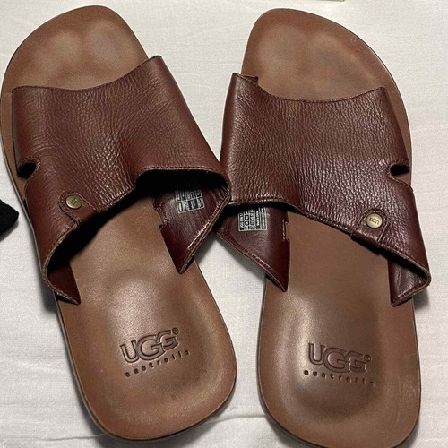 UGG sandali scorrevoli in pelle ciottoli marroni 12
