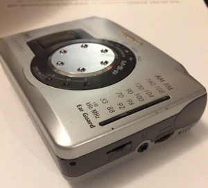 Aiwa Autoreverse Radio Kassetten Walkman Player TA483 elegant funktionierendes Erinnerungsstück - Bild 1 von 6