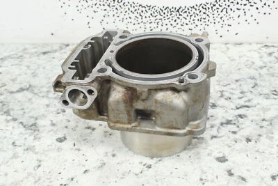 2013 CAN-AM OUTLANDER MAX 1000 XT задний цилиндр кувшин 420623568 - Изображение 1 из 4