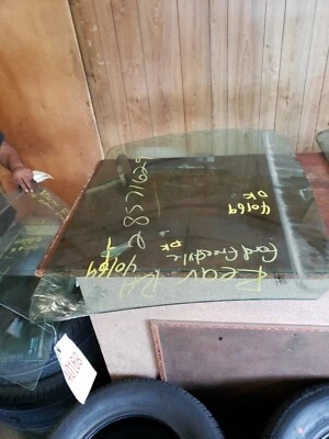 Ford Freestyle 2005 2006 2007 ventana puerta vidrio lado pasajero trasero derecho  Foto 1 de 2